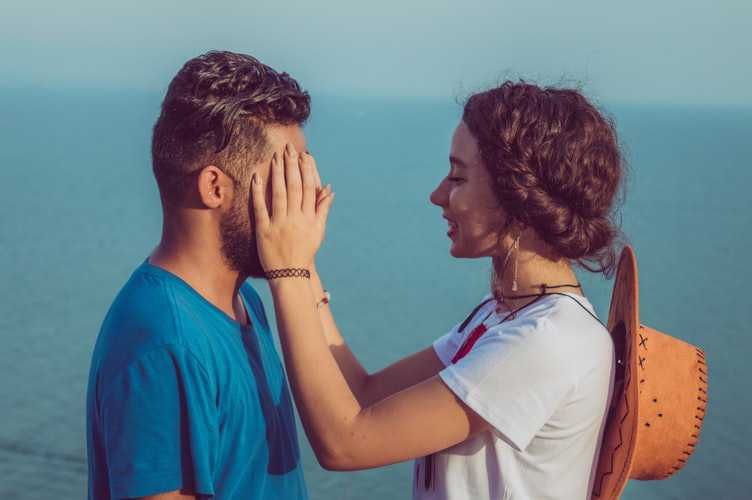 8 Alasan untuk Gak Selalu Mencampuri Masalah Pribadi Pasanganasdaws